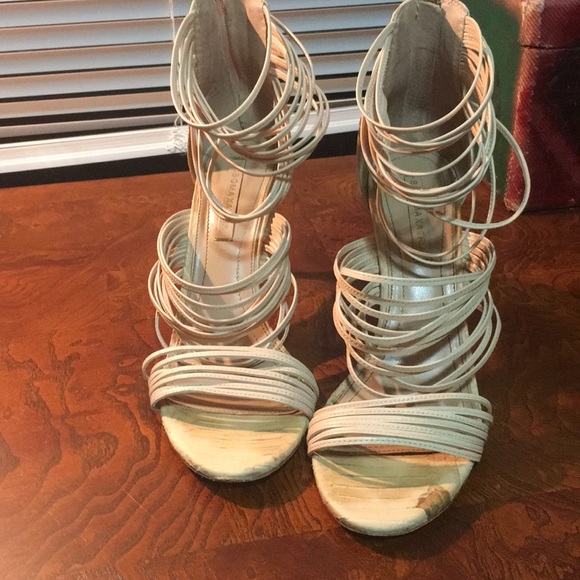 SOLD Bcbg strappy sandal - Picture 3 of 8